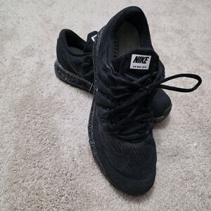 Nike Air Max 2016 Men's Black Athletic Shoes